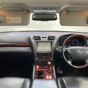 レクサス LS460　バージョンS-Iパッケージ