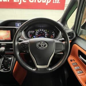 ヴォクシー　ZS【総合評価優良車】