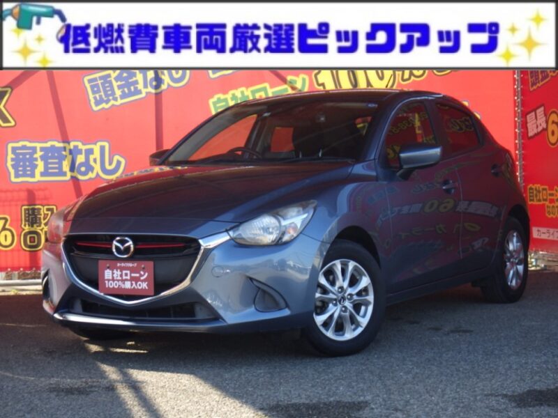 デミオ　DX