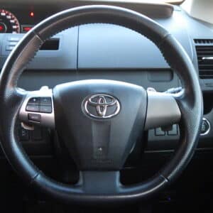 ヴォクシー　ZS煌　【総合評価優良車&特別仕様車】