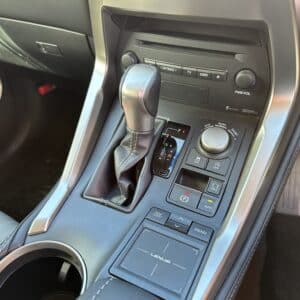 レクサス　NX200t　【総合評価優良車】