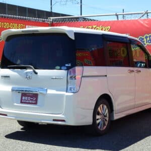 ステップワゴンスパーダ　Zクールスピリット　【特別仕様車】