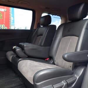 エルグランド　ライダー　【特別仕様車】
