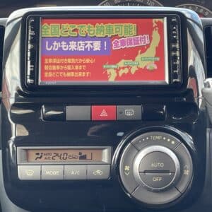 タント カスタム　Ｖセレクションターボ　４ＷＤ　【総合評価優良＆特別仕様車】