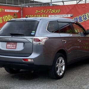 アウトランダー　24Gナビパッケージ  4WD