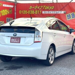 プリウス　Sツーリングセレクション