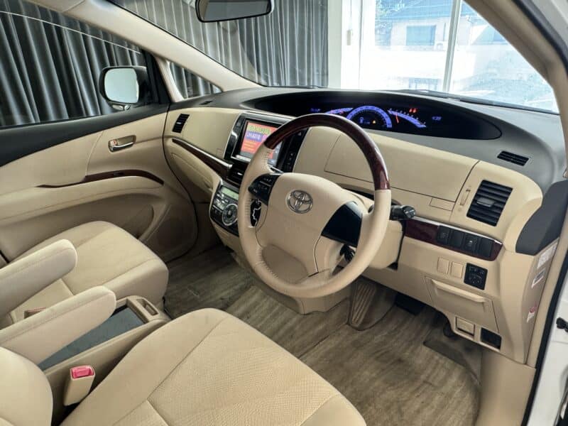 ESTIMA エスティマ アエラス 【後期型】