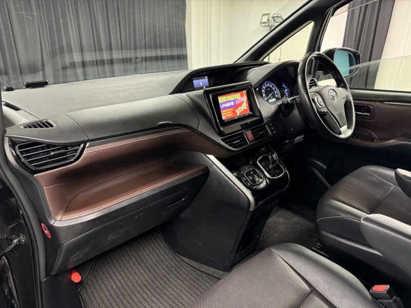 ESQUIRE エスクァイア HV Gi