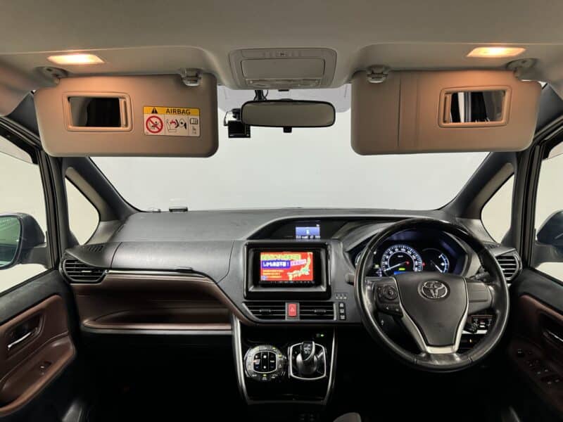 ESQUIRE エスクァイア HV Gi