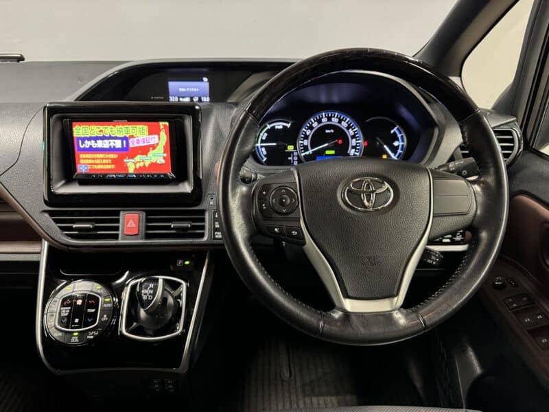 ESQUIRE エスクァイア HV Gi