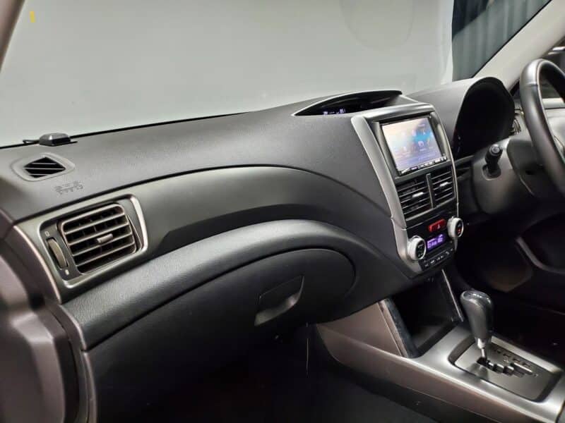 FORESTER フォレスター 2.0XS