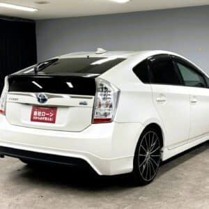 PRIUS　プリウスS　【総合評価優良車】【カスタム】