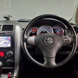 ESCUDO　エスクード　XG　【4WD】【総合評価優良車】