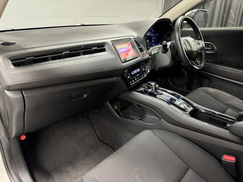 VEZEL ヴェゼルHV X 4WD