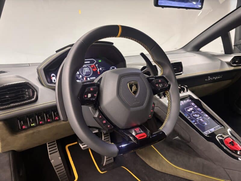 Lamborghini Huracan ウラカン ステラ―ト「LDF」 【4WD】