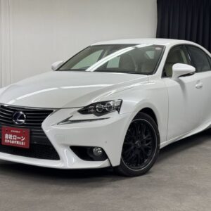 LEXUS　レクサス　IS300ｈ ＂ハイブリッド車＂