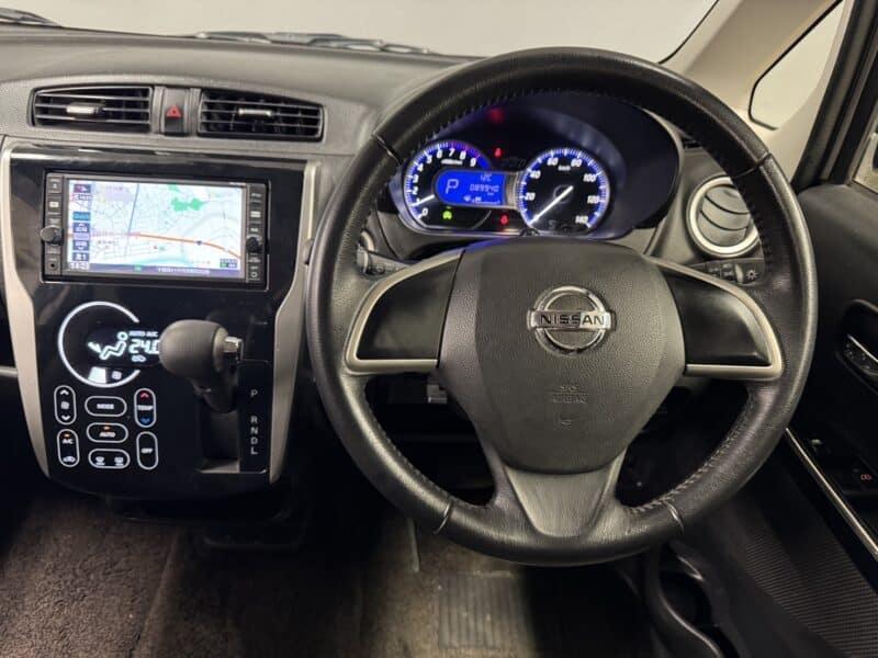 DAYZ デイズ ハイウェイスターⅩ 【後期型】