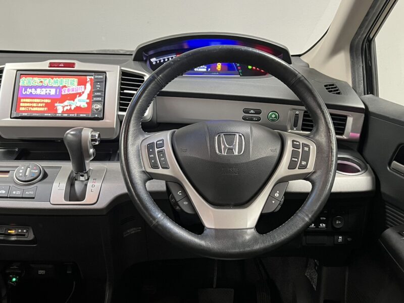 FREED フリードHV ジャストセレクション