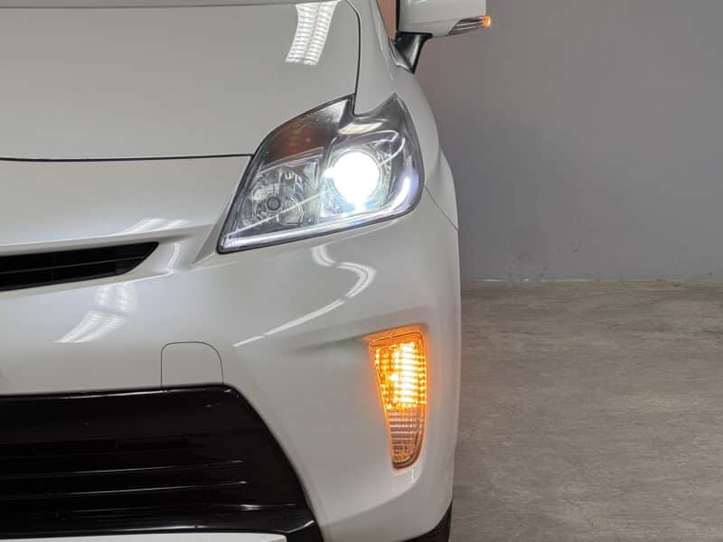 PRIUS プリウス S 【後期型】