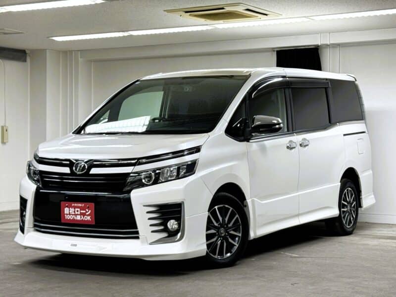 VOXY　ヴォクシー　ＺＳ 【4WD】【カスタム】