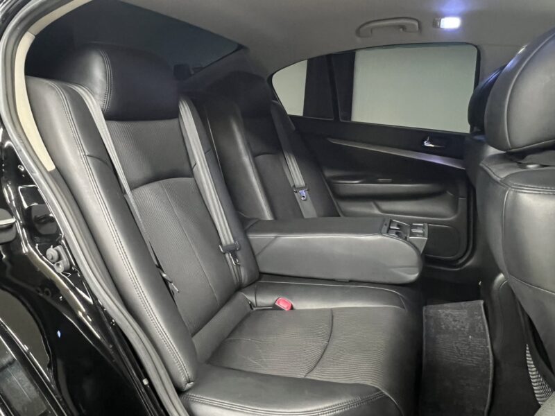 SKYLINE スカイライン 250GT