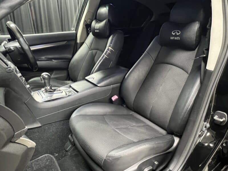 SKYLINE スカイライン 250GT