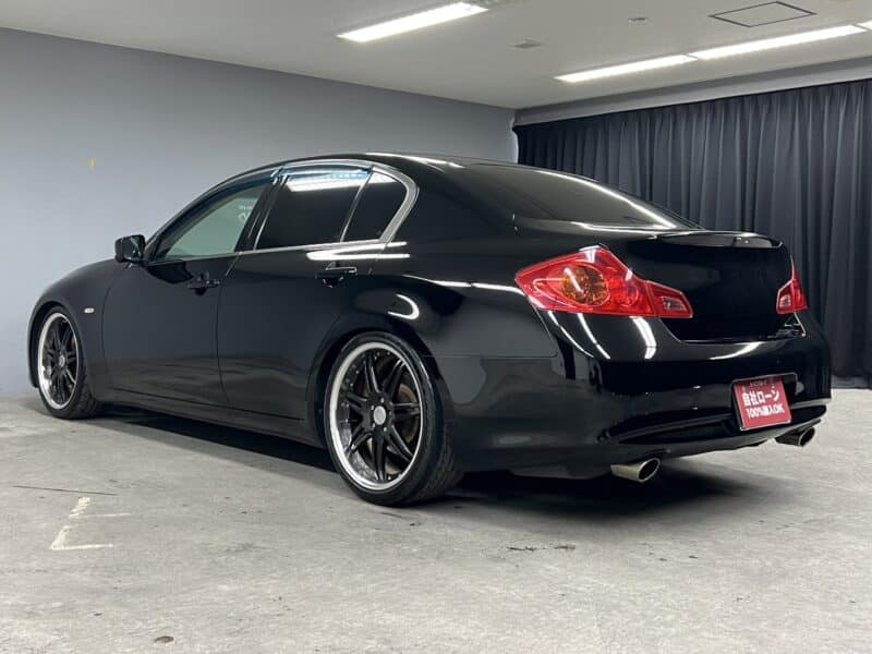 SKYLINE スカイライン 250GT