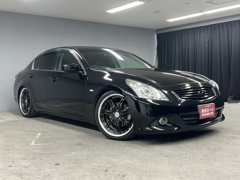 SKYLINE スカイライン 250GT