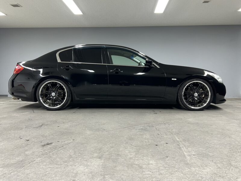 SKYLINE スカイライン 250GT