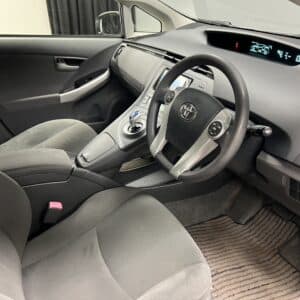 PRIUS　プリウス　S　【総合評価優良車】