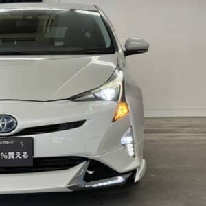 PRIUS　プリウス　Sセーフティプラス　【総合評価優良車】【特別仕様車】【カスタム】　