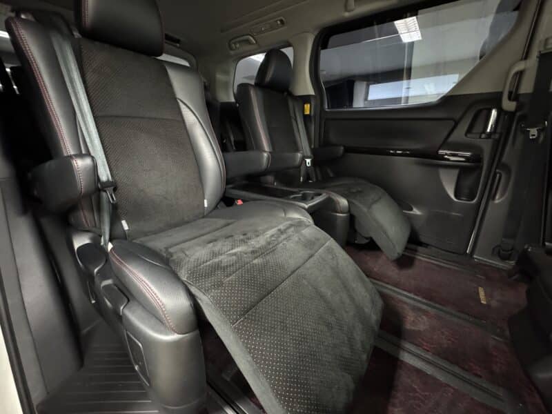 VELLFIRE ヴェルファイア 2.4Z ゴールデンアイズ