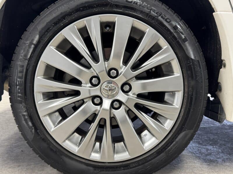 VELLFIRE ヴェルファイア 2.4Z ゴールデンアイズ