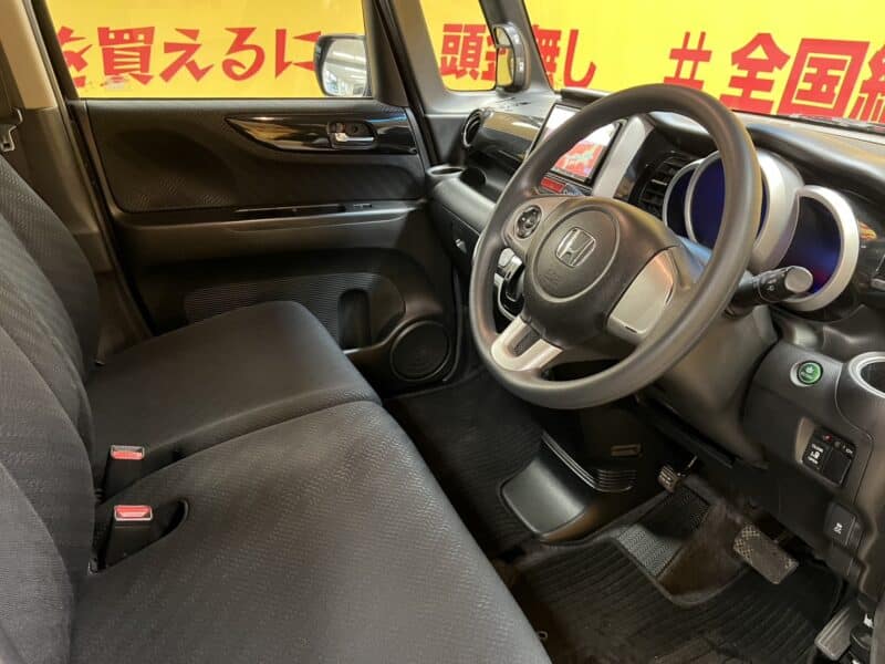 N-BOX カスタム G Lパッケージ 【総合評価優良車】
