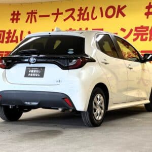 YARIS　ヤリス　ハイブリッドX　【総合評価優良車】