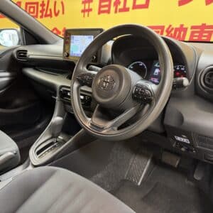 YARIS　ヤリス　ハイブリッドX　【総合評価優良車】