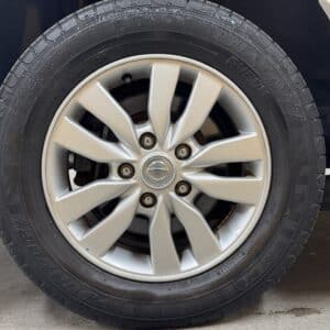 SERENA　セレナ　ハイウェイスター Vセレクション【特別仕様車】【総合評価優良車】【４WD】