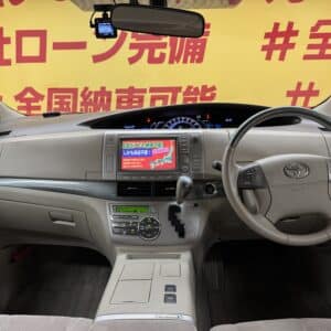 ESTIMA　HYBRID　エスティマHV　G　【4WD】