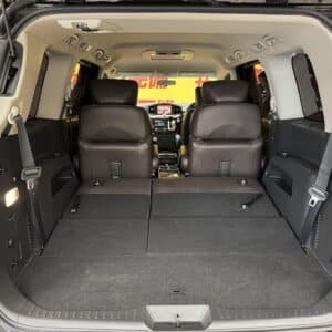 ELGRAND　エルグランド　350　ハイウェイスタープレミアム　【4WD】