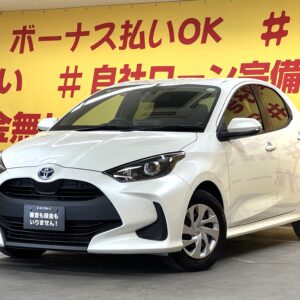 YARIS　ヤリス　ハイブリッドX