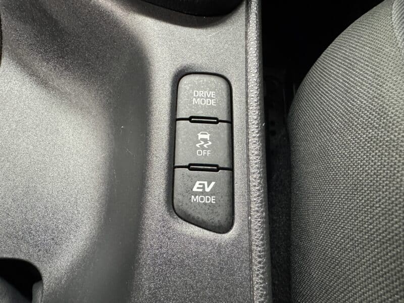 YARIS ヤリス ハイブリッドX