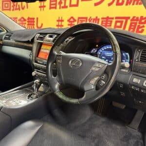 LEXUS　レクサス　LS600hL