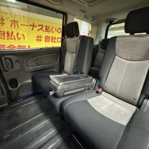 SERENA　セレナ　ライダー　ブラックラインアドバンスドセーフティパッケージ【特別仕様車】【総合評価優良車】【４WD】後期型