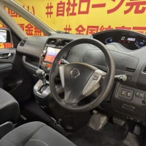 SERENA　セレナ　ライダー　ブラックラインアドバンスドセーフティパッケージ【特別仕様車】【総合評価優良車】【４WD】後期型