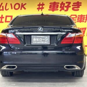 LEXUS　レクサス　LS600hL
