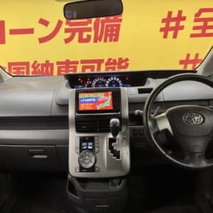 VOXY　ヴォクシーＺＳ煌　【特別仕様車】