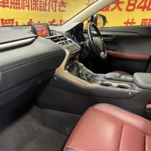 LEXUS レクサス　NX200t　Ｉパッケージ 【総合評価優良車】【カスタム】