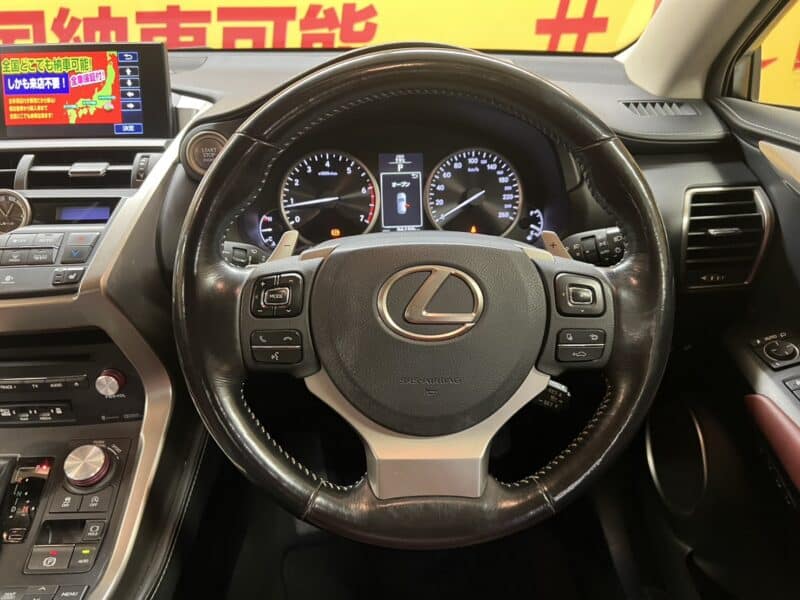 LEXUS レクサス NX200t Iパッケージ 【総合評価優良車】【カスタム】