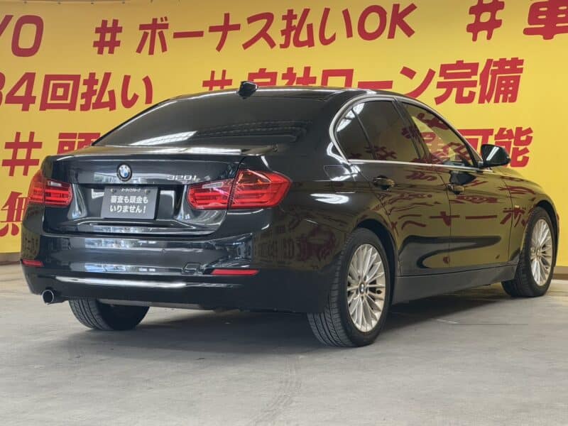 BMW 320i ラグジュアリー ターボ