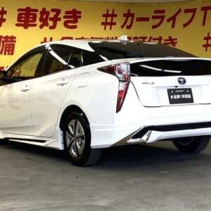 PRIUS　プリウス　A 【カスタム】【総合評価優良車】